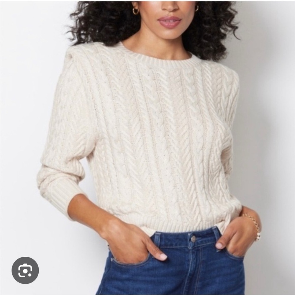 Ereveve Elegant Cream Cable Knit Sweater NWOT